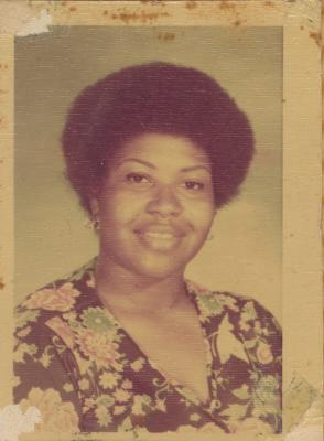 Valerie Bessick Anderson smiling