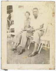 Oliver and Elaine Hamilton Hopkins sitting together