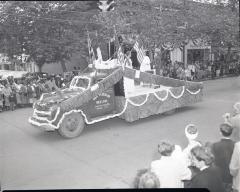 Chestertown's 250th Anniversary parade along High Street