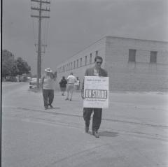 Vita Foods picket line