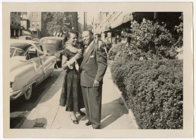 Wendell Baynum posing with wedding guest