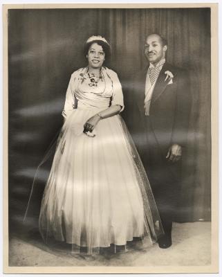 Gertrude and James Manuel wedding photograph