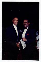 Sam Ringgold Jr. with Johnnie Cochran 