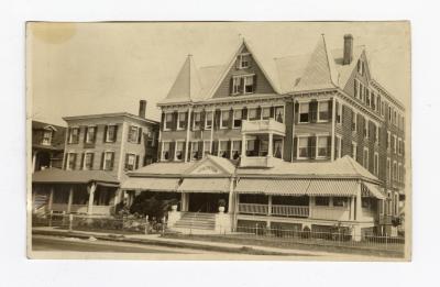 Photograph of The Arborton hotel 