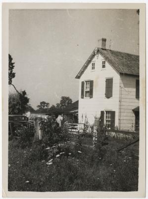View of farmhouse