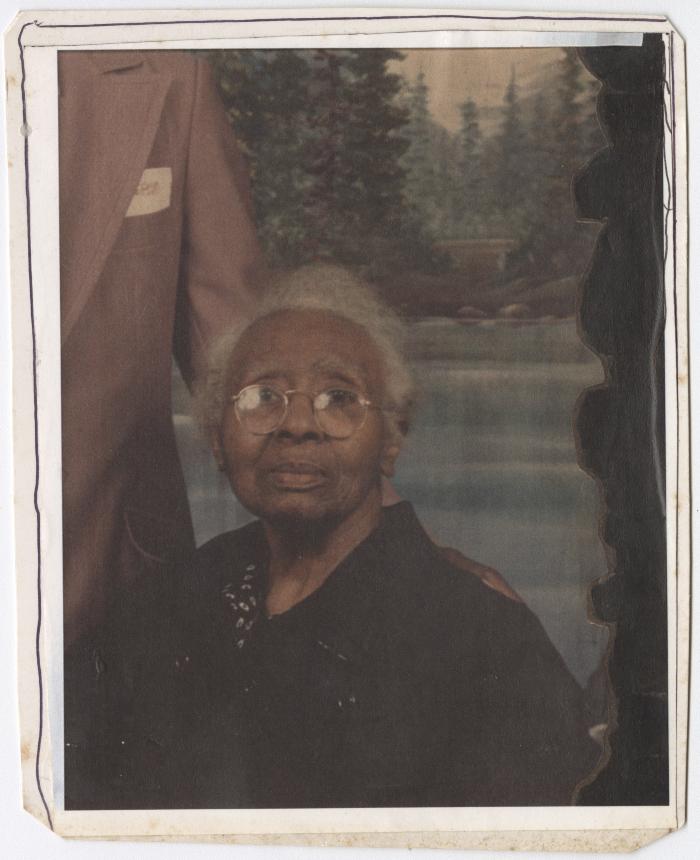 Photo of an elderly woman.