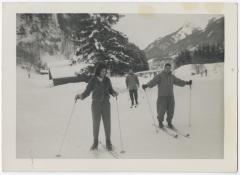TR_010_011_001.jpeg
