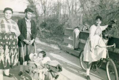 Eleanor, Ella, and Margaret Shorter, and Lucy Wright