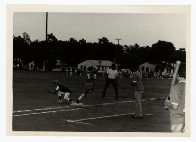 Eleanor Rochelle Ringgold running past first base