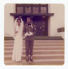 Gail Garrett and Aaron Knowling on their wedding day